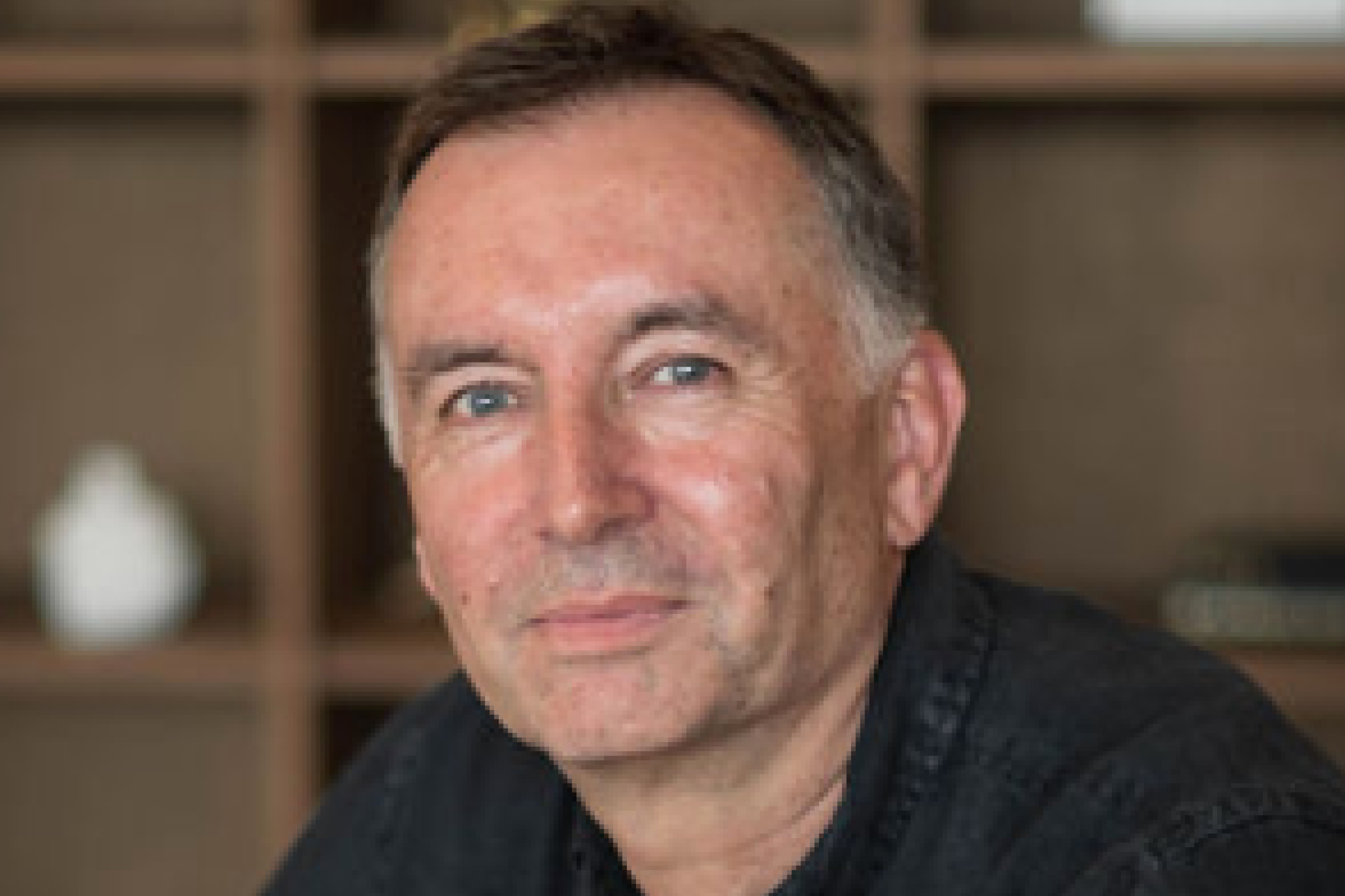 Glenn Crocker headshot
