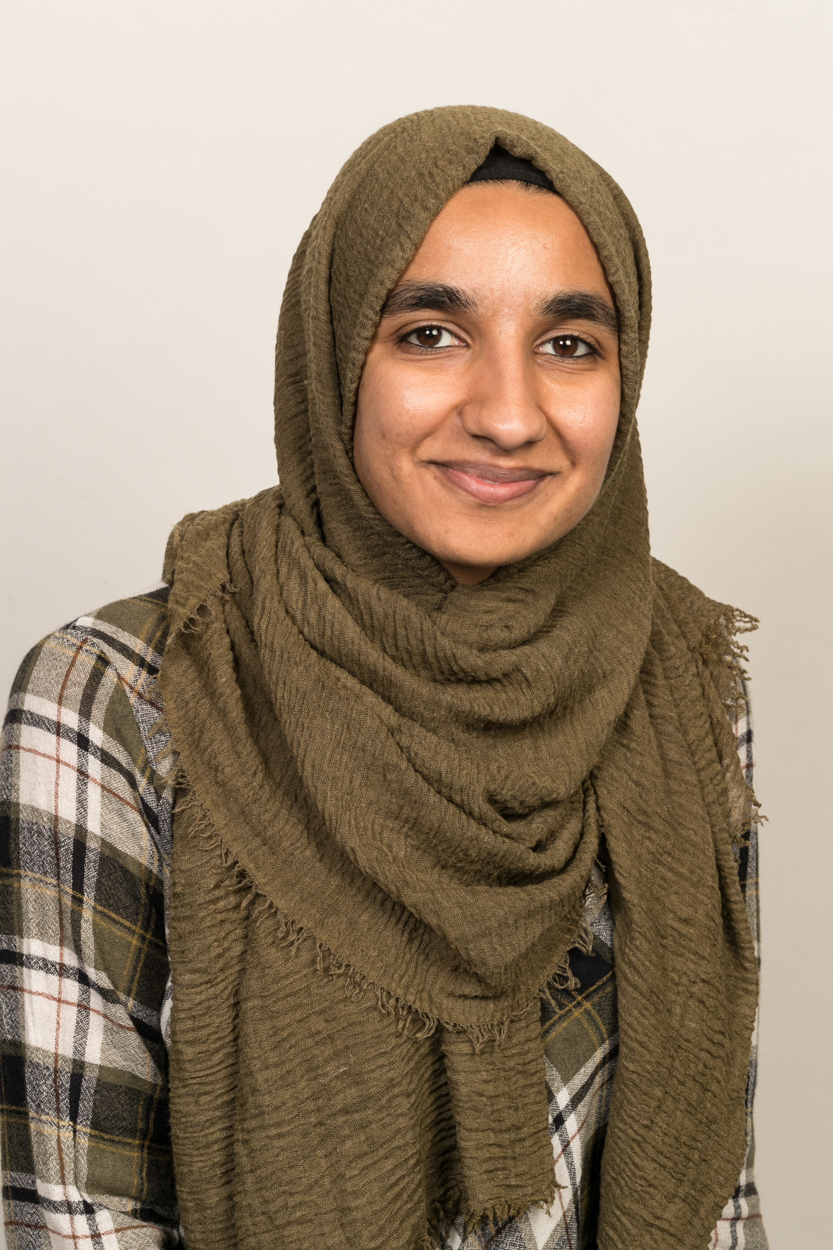 X8038 9653 Aisha Ajij